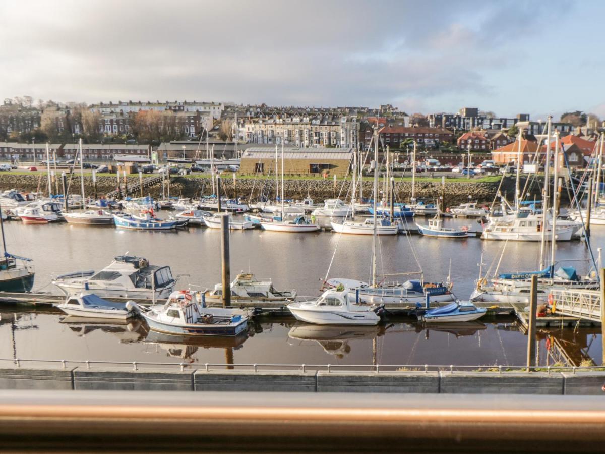Villa Harbour Sunset Whitby Exterior foto